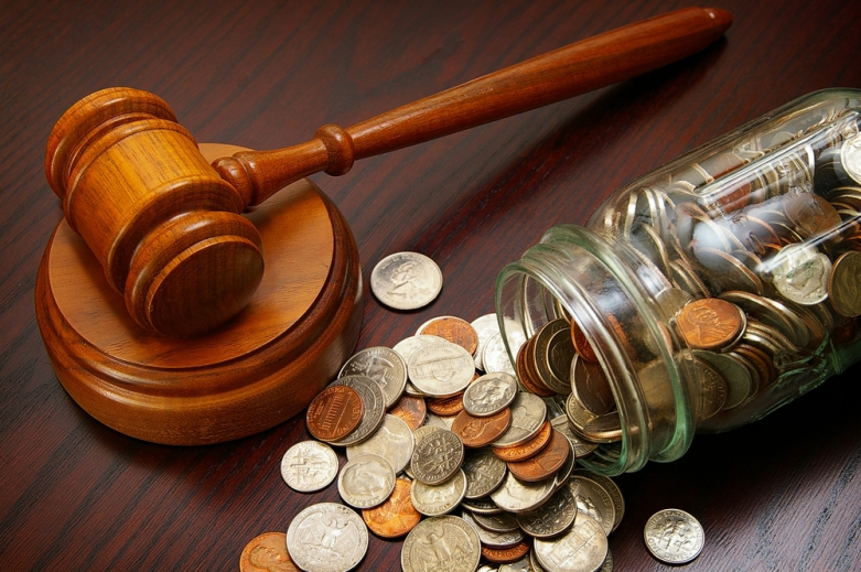 Gavel coins